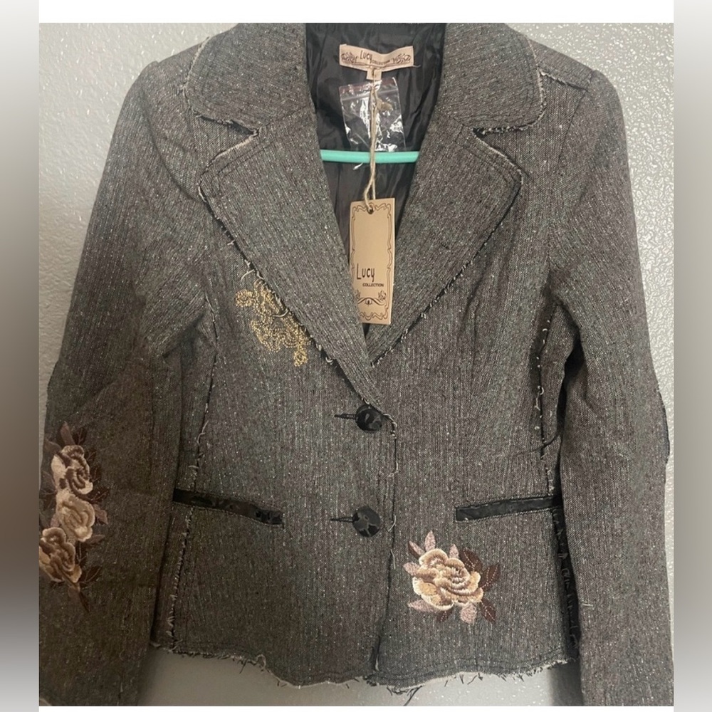 LUCY NWT Embroidered Gray Women's Blazer